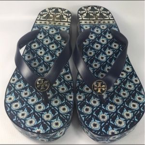 Tory Burch rubber flip flop sandals Size 8